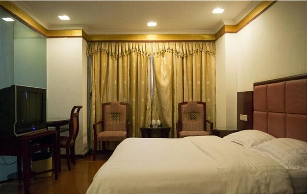 Baojiang Yingbin Hotel Zhuhai Esterno foto